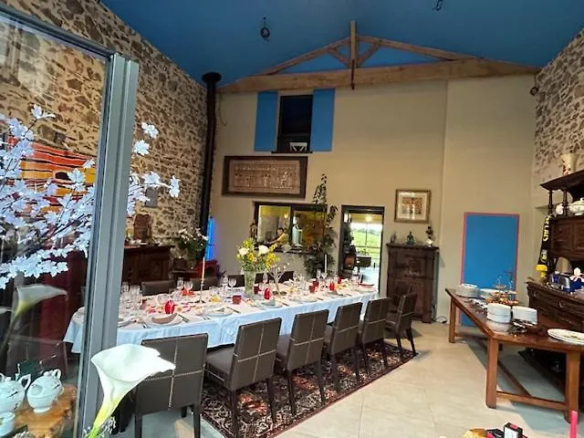 Couette-café Les Philous Gourmands *